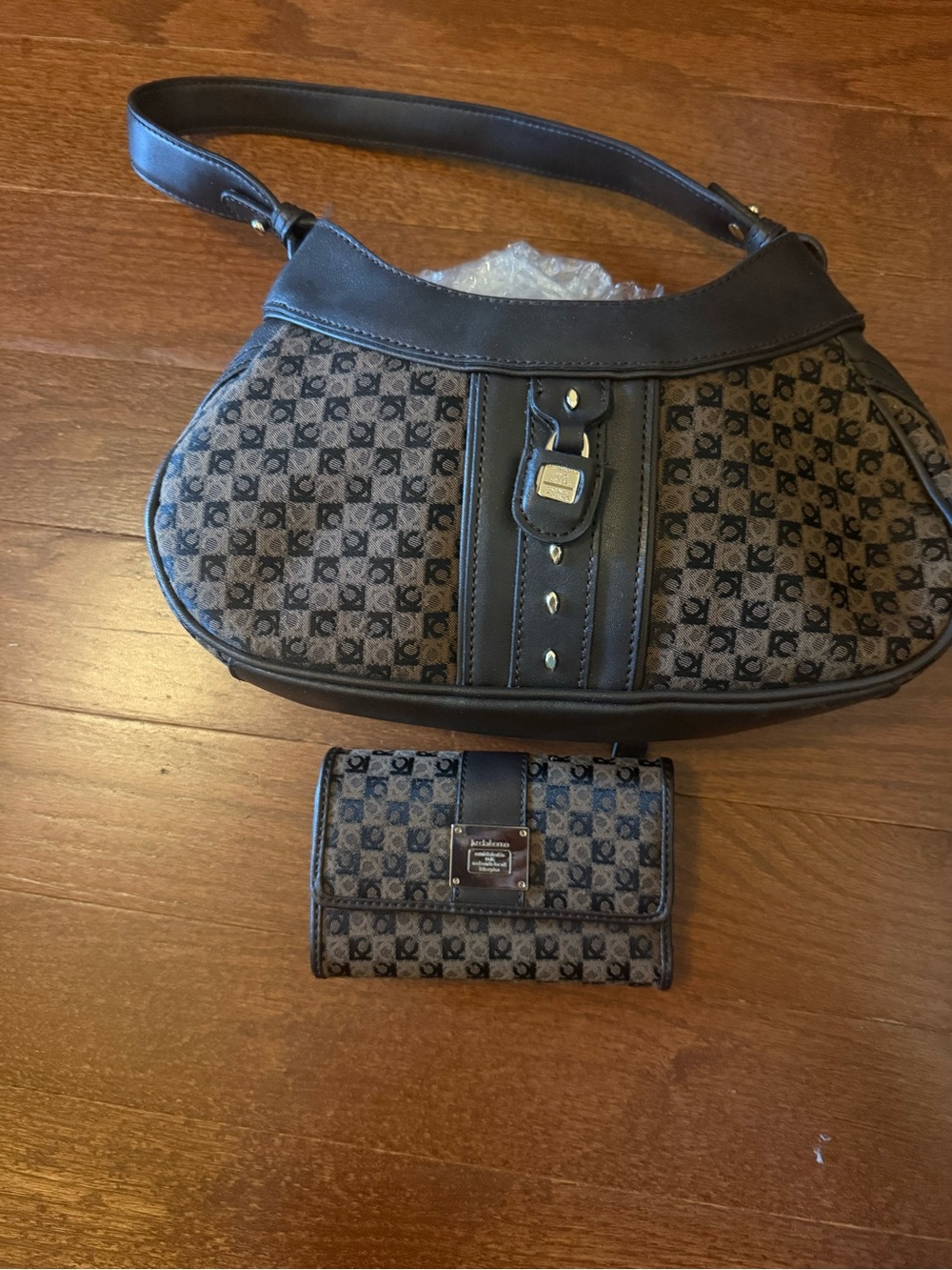 Liz Claiborne Brown Logo Shoulder Bag with Matching Wallet